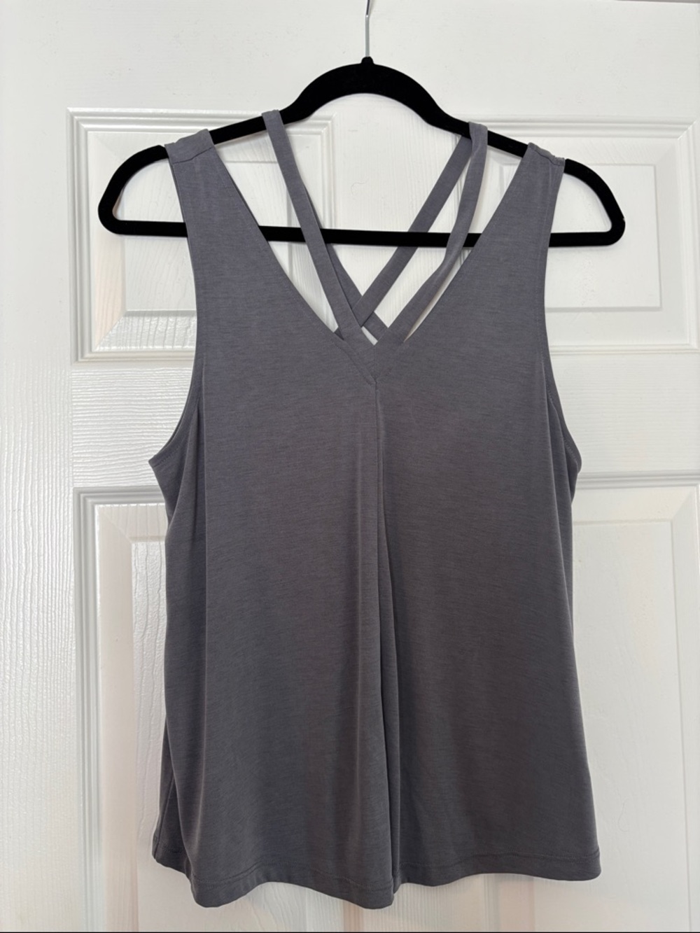 American Eagle Outfitters Gray Crisscross V-Neck Tank Top